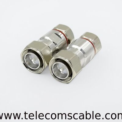 4.3-10 Conector masculino para 1/2 pulgadas de cable de alimentación super-flex.